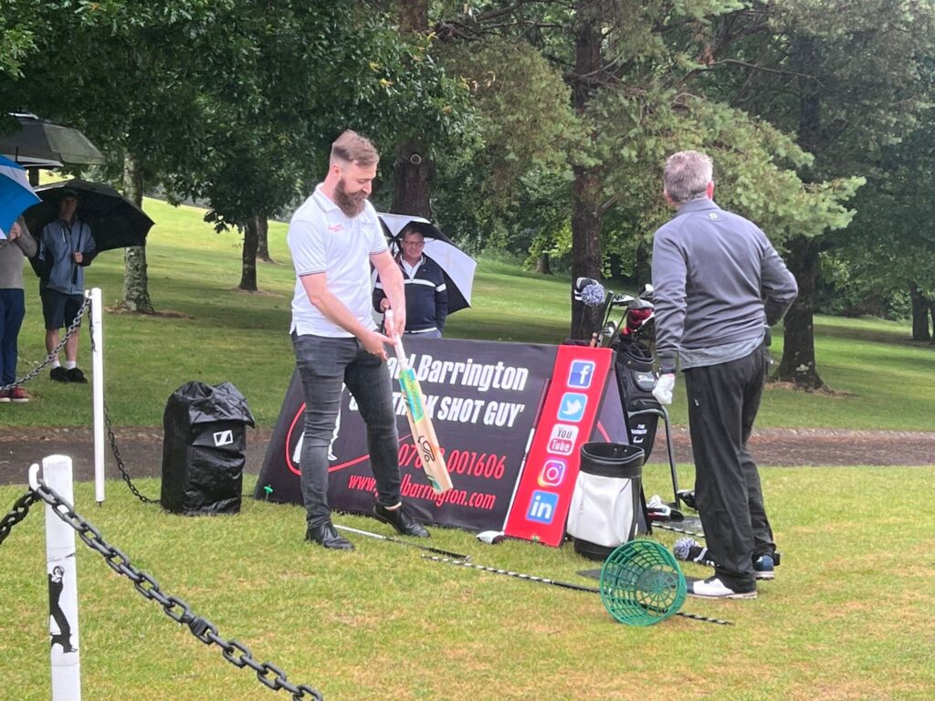 Fairway QMS cricket bat