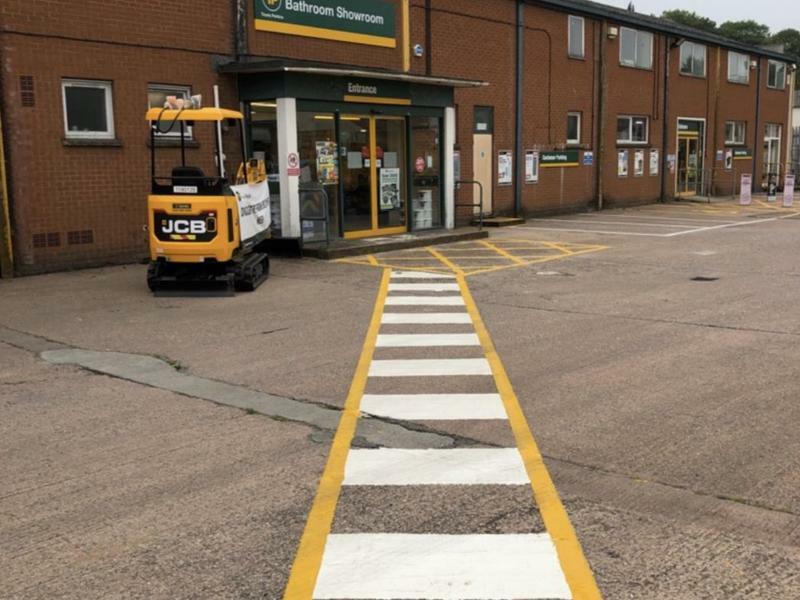 Safety walkway lines