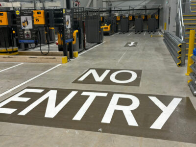 no entry line markings