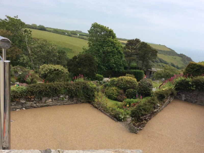 Recently Completed resin driveway